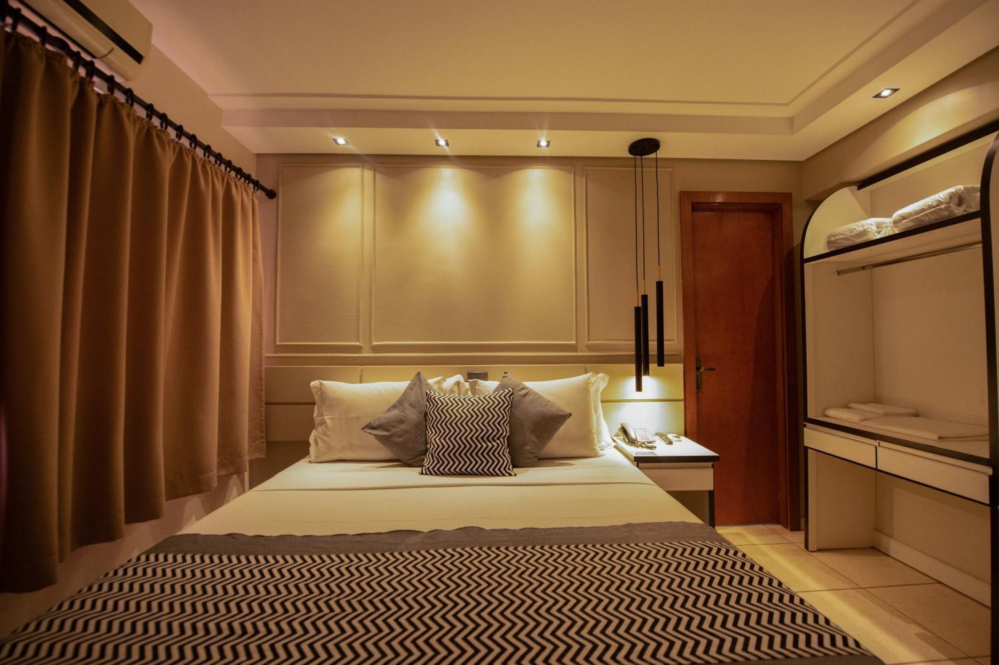 Havana Palace Hotel II Uberaba Bagian luar foto