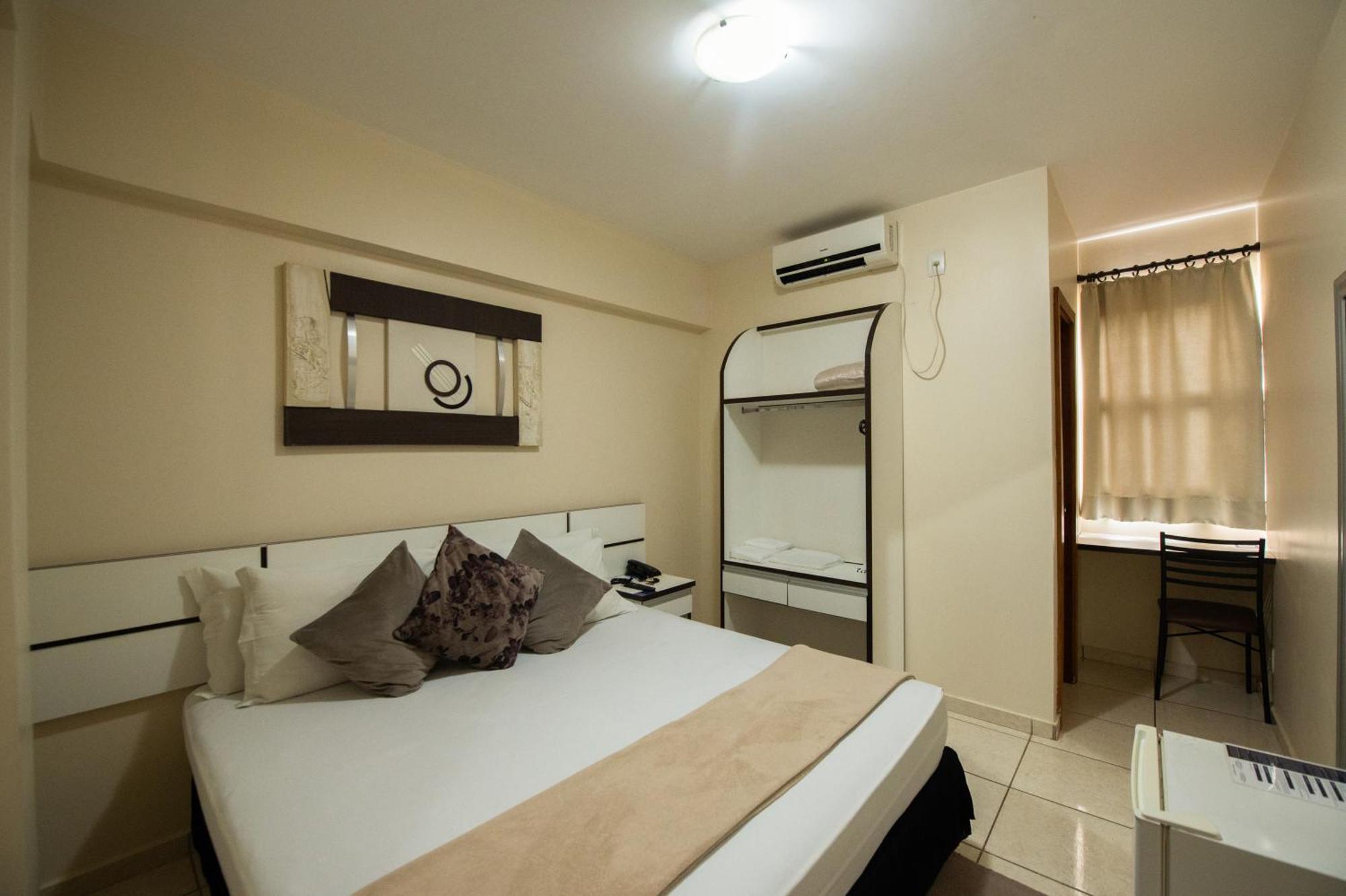 Havana Palace Hotel II Uberaba Bagian luar foto